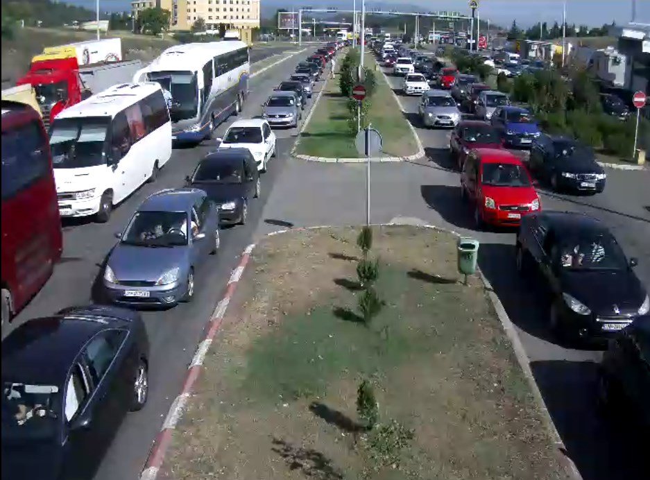 Гужви на граница, се чека и по ЕДЕН ЧАС