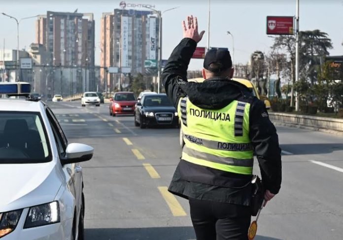 Во Скопје казнети 162 возачи