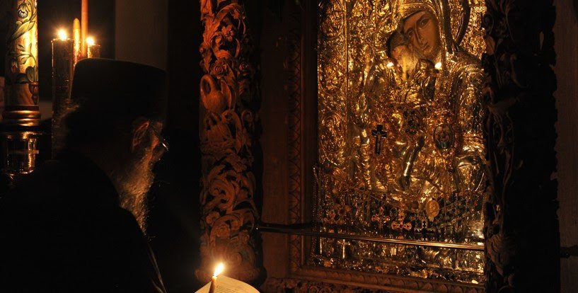 Во Бигорскиот манастир сеноќно бдение во чест на чудотворната икона „Достојно ест“