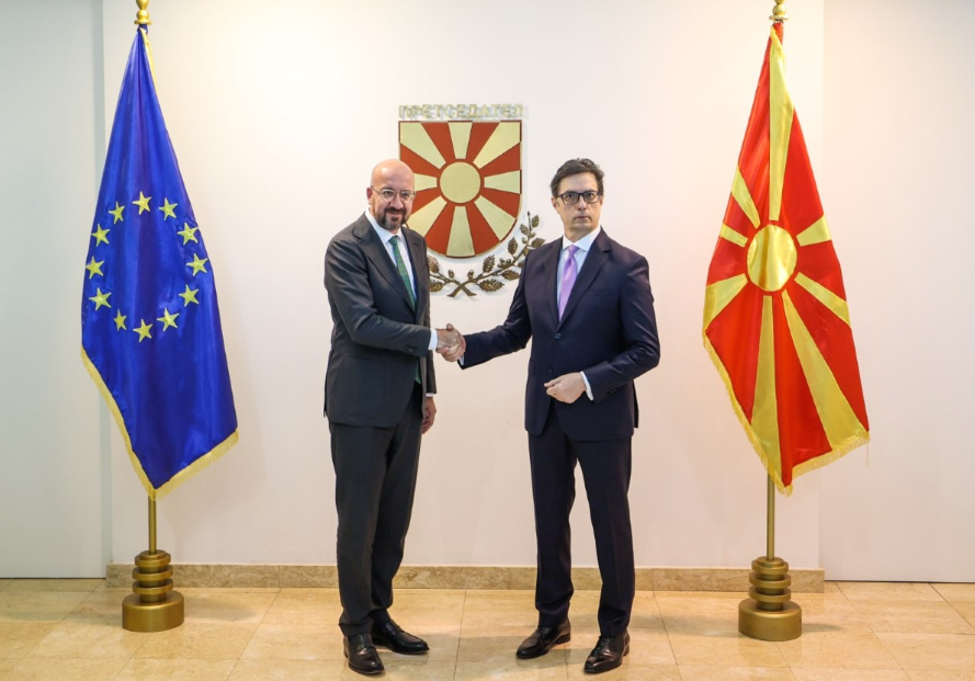 Пендаровски – Мишел: Прифаќањето на францускиот предлог ќе овозможи отворање на првата фаза од пристапните преговори на Северна Македонија