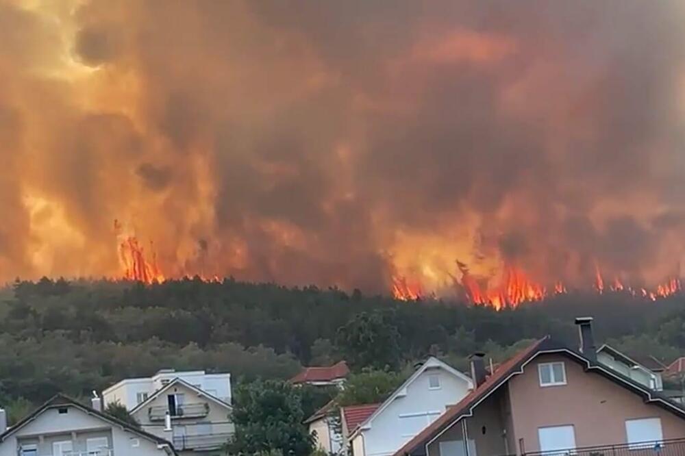 Голем пожар во близина на Прешево, огнот се приближува кон куќите (ВИДЕО)