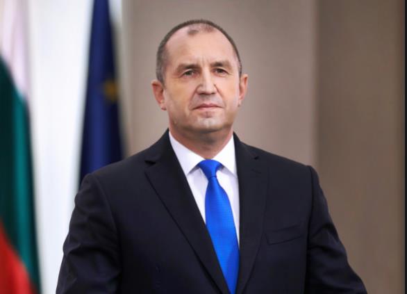 Радев ја претстави старо-новата техничка влада на Бугарија